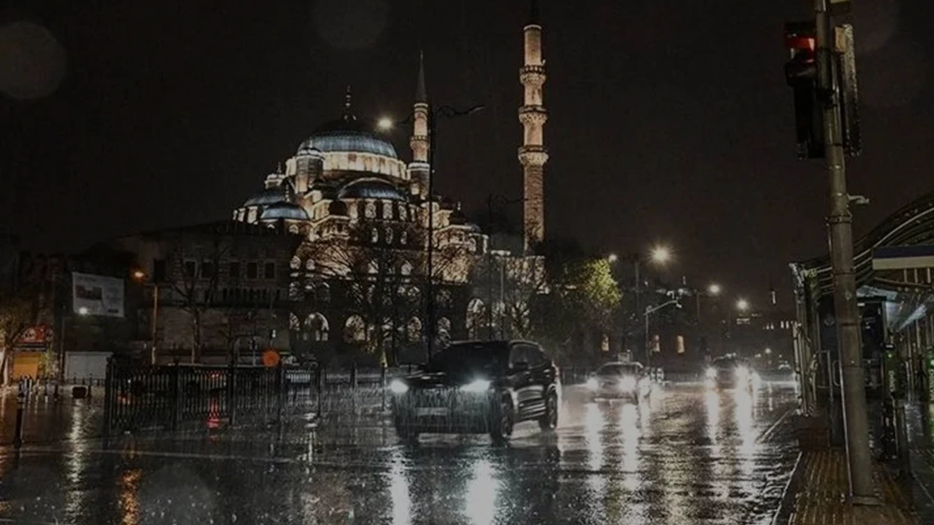 Meteoroloji ve AKOM’dan Sağanak Yağış Uyarısı
