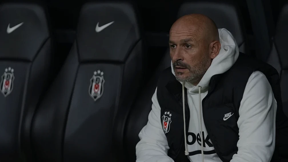 Vincenzo Italiano Beşiktaşın Başakşehir galibiyetini değerlendirdi